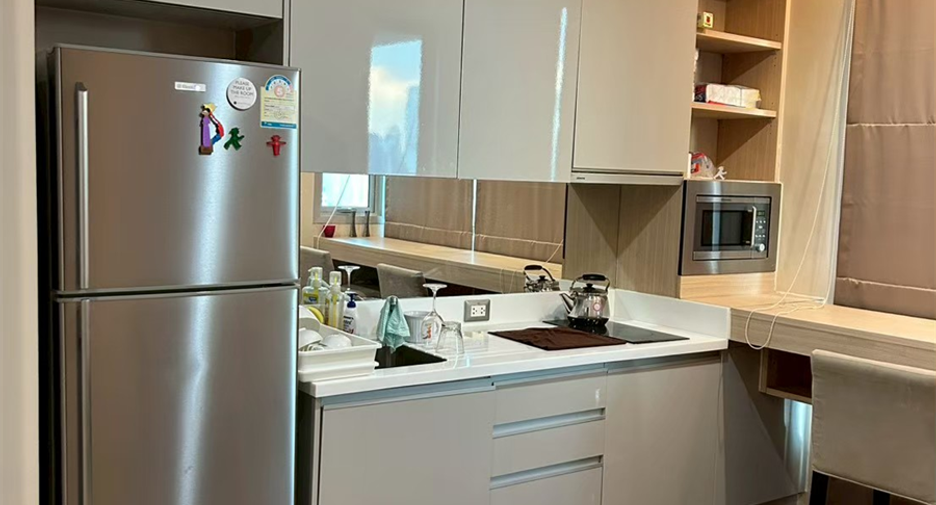 Condo en alquiler de 1 habitaciones en Watthana, Bangkok