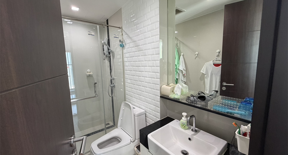 Wohnung zur Miete mit 3 Zimmer in Pathum Wan, Bangkok