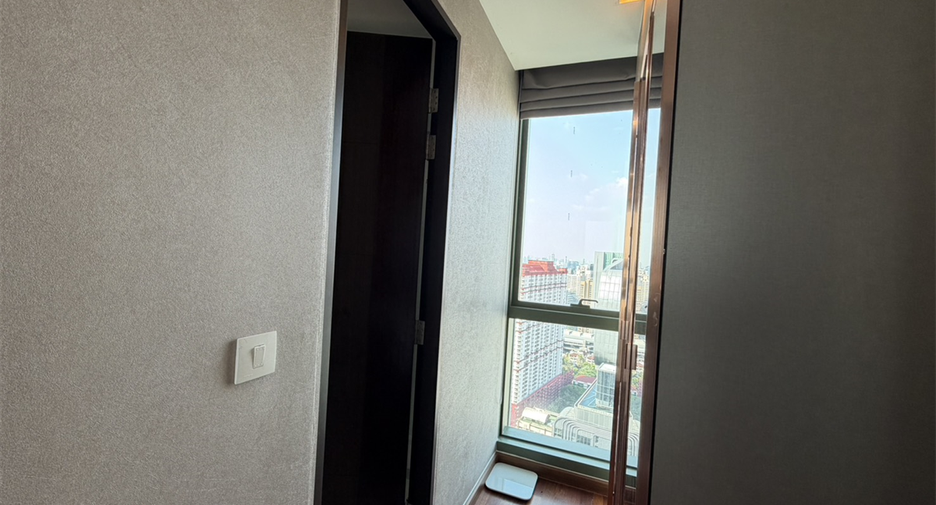 Wohnung zur Miete mit 3 Zimmer in Pathum Wan, Bangkok