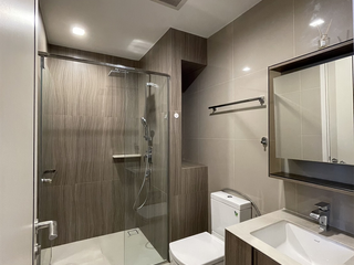 For rent 2 ベッドルーム condo in Phaya Thai, Bangkok