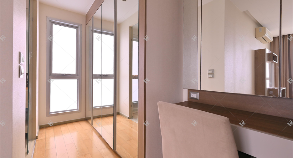 Condo en alquiler de 2 habitaciones en Watthana, Bangkok
