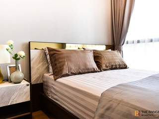 For rent 2 bedrooms condo in Bang Rak, Bangkok