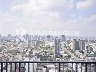 Wohnung zur Miete mit 2 Zimmer in Huai Khwang, Bangkok