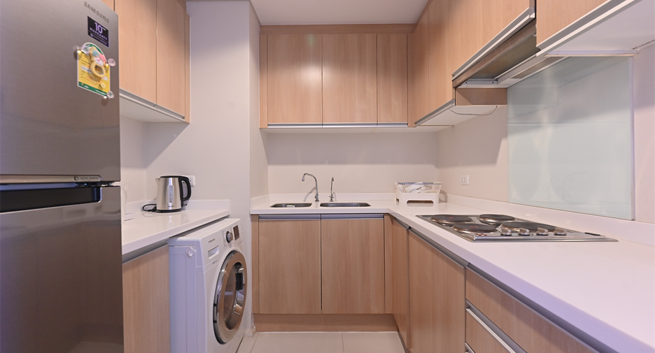 Condo en alquiler de 2 habitaciones en Watthana, Bangkok