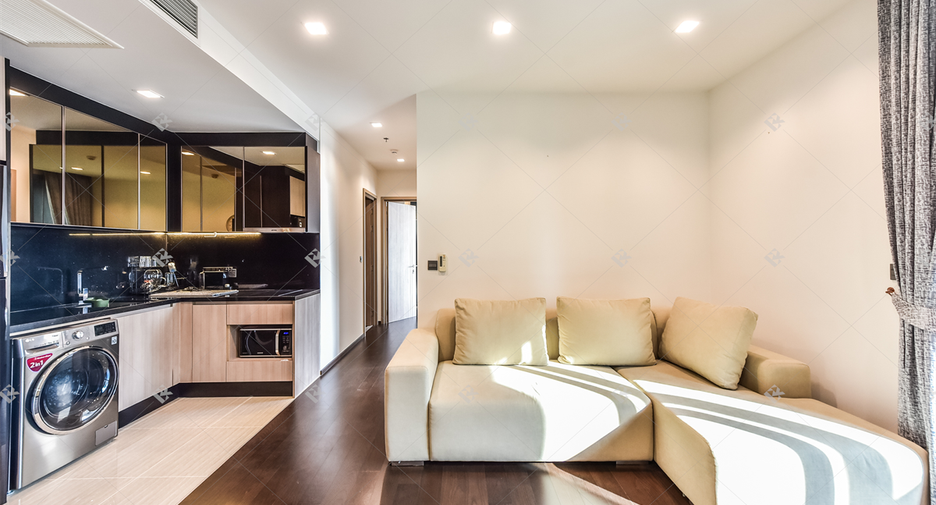 À louer 2 chambres condo à Pathum Wan, Bangkok