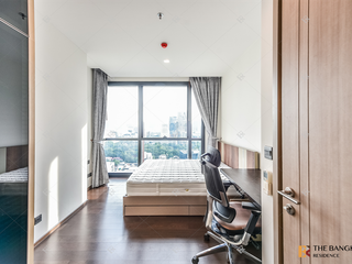 For rent 2 bedrooms condo in Pathum Wan, Bangkok