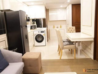 For rent 2 bedrooms condo in Huai Khwang, Bangkok