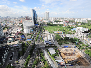 For rent 1 bed condo in Huai Khwang, Bangkok