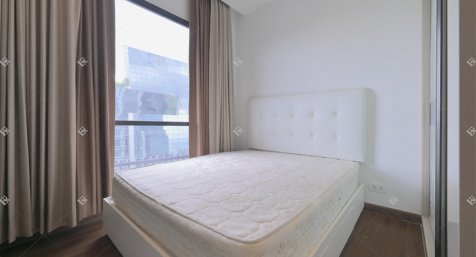 For rent 1 bed condo in Huai Khwang, Bangkok