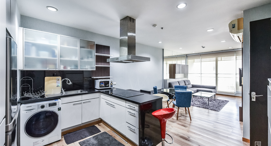 Wohnung zur Miete mit 2 Zimmer in Pathum Wan, Bangkok