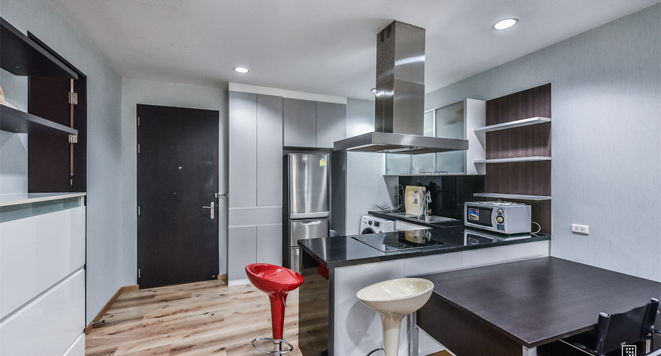 Wohnung zur Miete mit 2 Zimmer in Pathum Wan, Bangkok