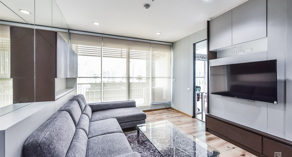 Wohnung zur Miete mit 2 Zimmer in Pathum Wan, Bangkok