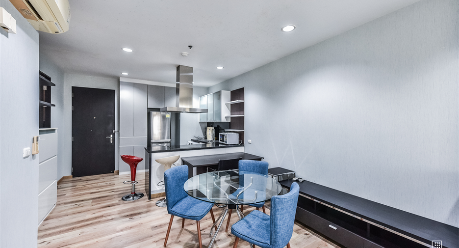 Wohnung zur Miete mit 2 Zimmer in Pathum Wan, Bangkok