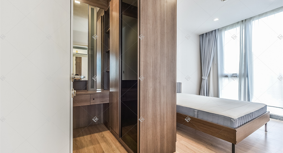 À louer 2 chambres condo à Phaya Thai, Bangkok