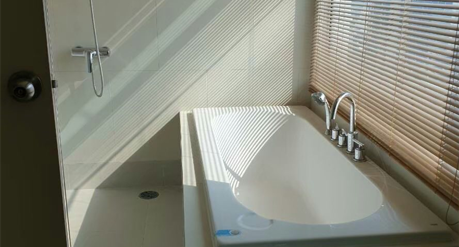 Condo en alquiler de 2 habitaciones en Ratchathewi, Bangkok