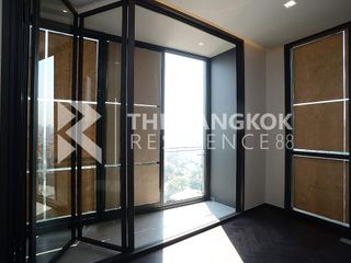 For rent 2 ベッドルーム condo in Phaya Thai, Bangkok