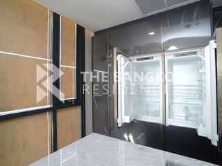 For rent 2 ベッドルーム condo in Phaya Thai, Bangkok