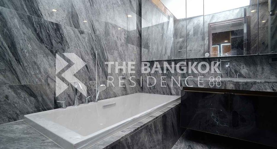 For rent 2 ベッドルーム condo in Phaya Thai, Bangkok