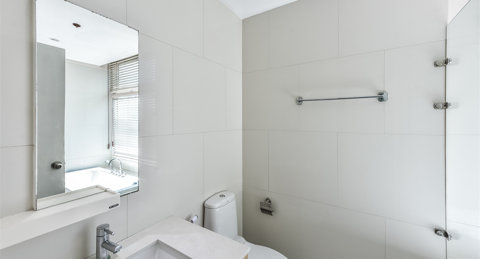 Condo en alquiler de 2 habitaciones en Ratchathewi, Bangkok
