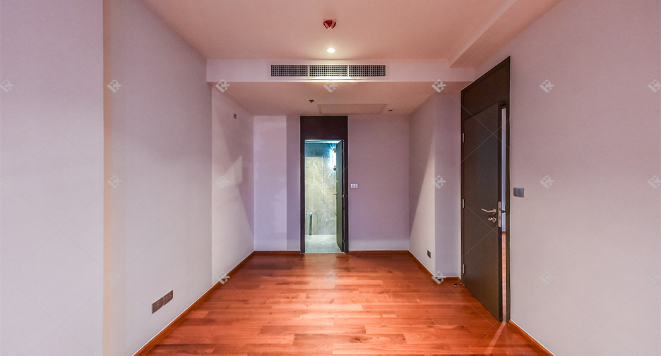 For rent 2 bedrooms condo in Bang Kho Laem, Bangkok