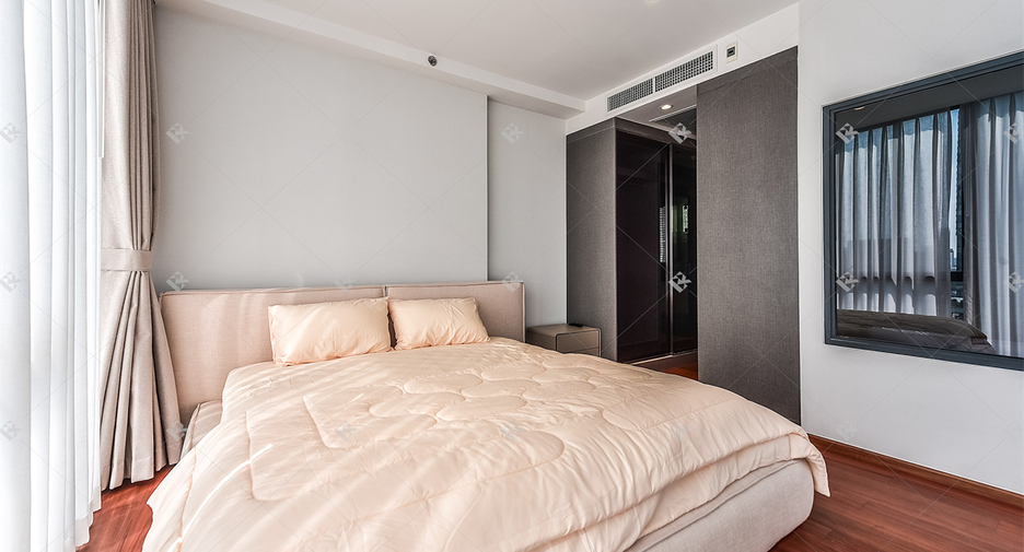 For rent 2 bedrooms condo in Bang Kho Laem, Bangkok
