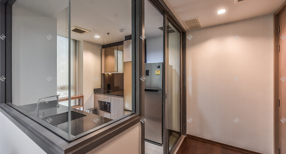 For rent 2 ベッドルーム condo in Pathum Wan, Bangkok