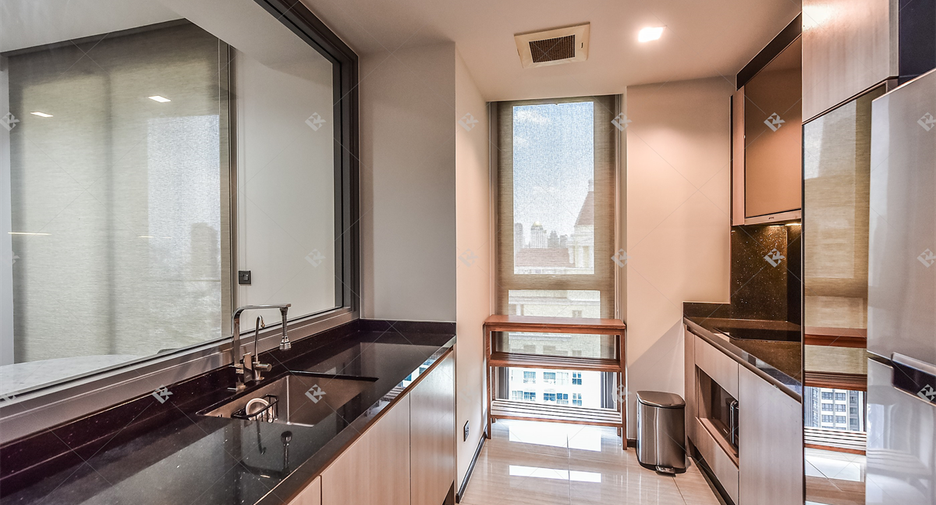 For rent 2 ベッドルーム condo in Pathum Wan, Bangkok