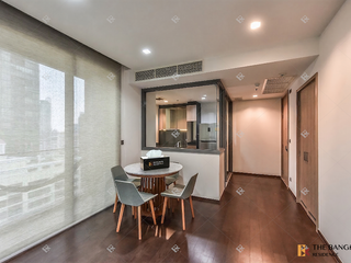 For rent 2 bedrooms condo in Pathum Wan, Bangkok