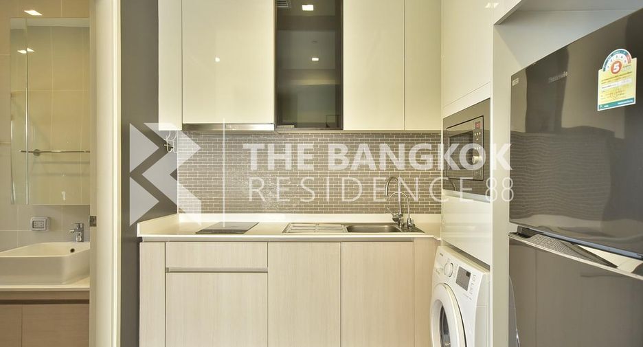 Condo en alquiler de 2 habitaciones en Watthana, Bangkok