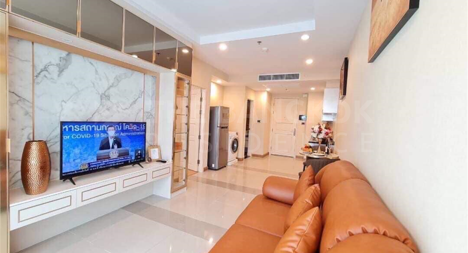 For rent 1 bed condo in Huai Khwang, Bangkok