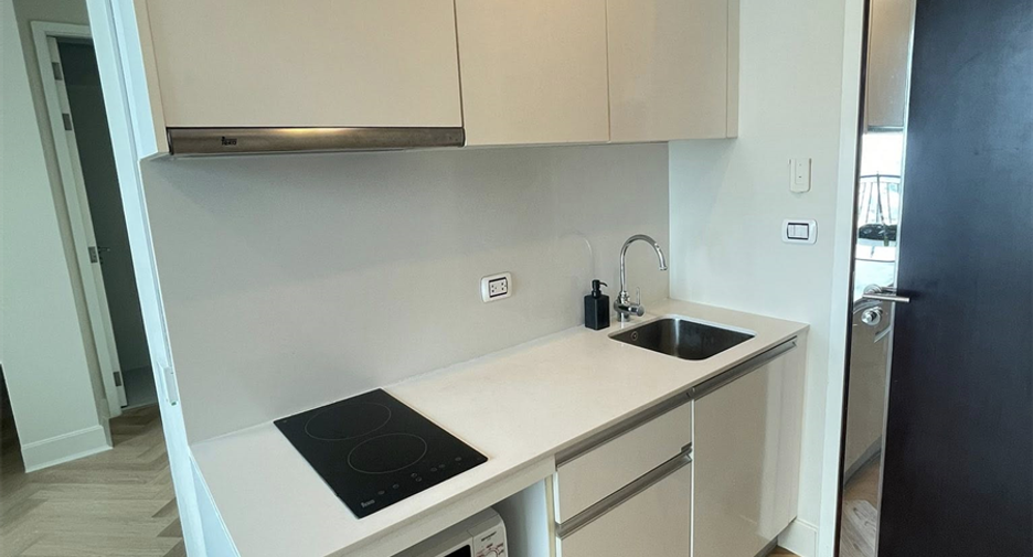 Condo en alquiler de 2 habitaciones en Chatuchak, Bangkok