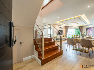 For rent 3 bedrooms condo in Huai Khwang, Bangkok