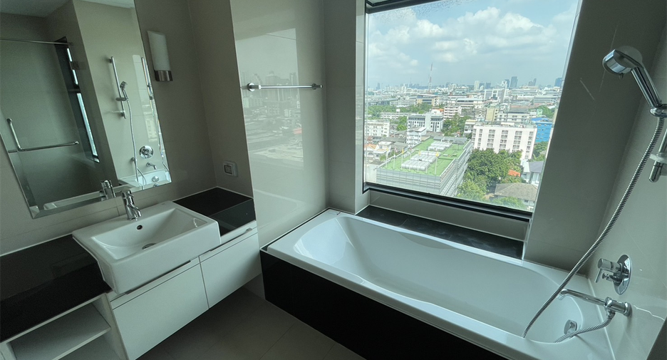 Wohnung zur Miete mit 2 Zimmer in Ratchathewi, Bangkok