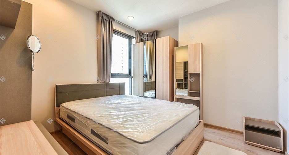 For rent 2 bedrooms condo in Ratchathewi, Bangkok