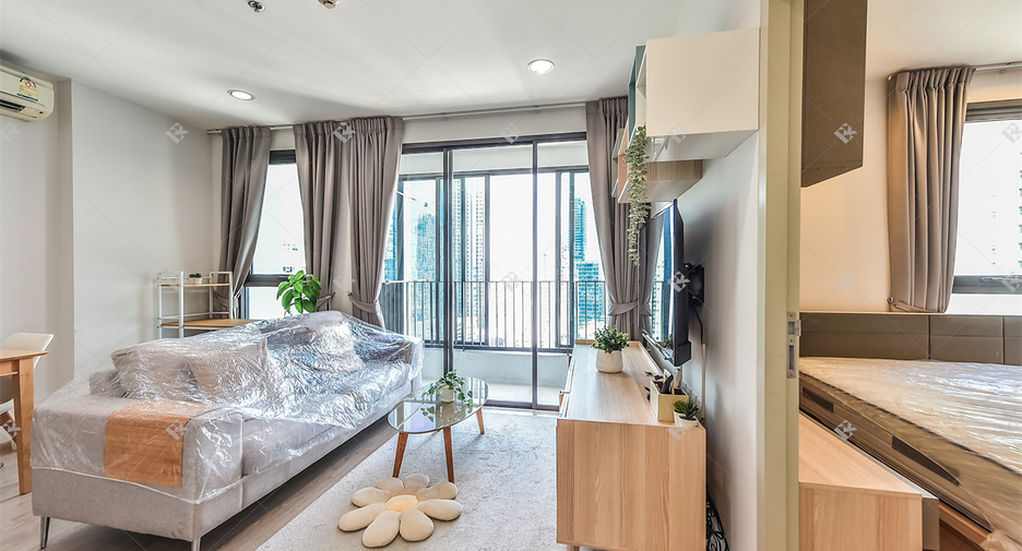 For rent 2 bedrooms condo in Ratchathewi, Bangkok