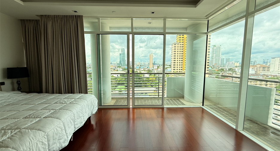 For rent 3 ベッドルーム condo in Phaya Thai, Bangkok