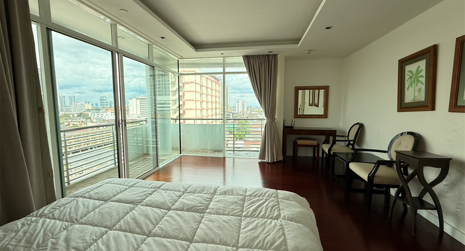 For rent 3 ベッドルーム condo in Phaya Thai, Bangkok