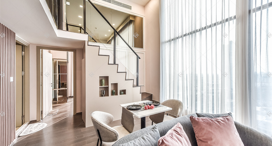 For rent 2 bedrooms condo in Ratchathewi, Bangkok