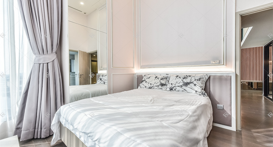 For rent 2 bedrooms condo in Ratchathewi, Bangkok