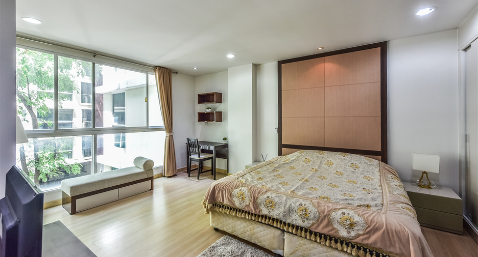 Wohnung zur Miete mit 2 Zimmer in Pathum Wan, Bangkok
