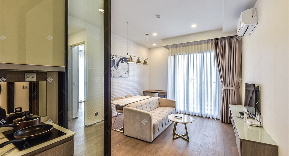 For rent 2 bedrooms condo in Ratchathewi, Bangkok