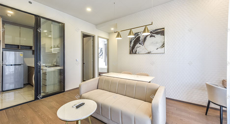 For rent 2 bedrooms condo in Ratchathewi, Bangkok