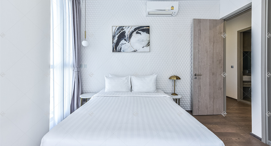 For rent 2 bedrooms condo in Ratchathewi, Bangkok