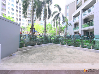For rent 3 bedrooms condo in Huai Khwang, Bangkok