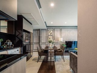 For rent 2 bedrooms condo in Pathum Wan, Bangkok