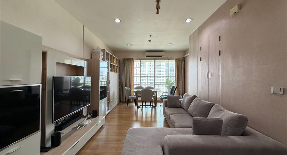 For rent 2 bedrooms condo in Ratchathewi, Bangkok