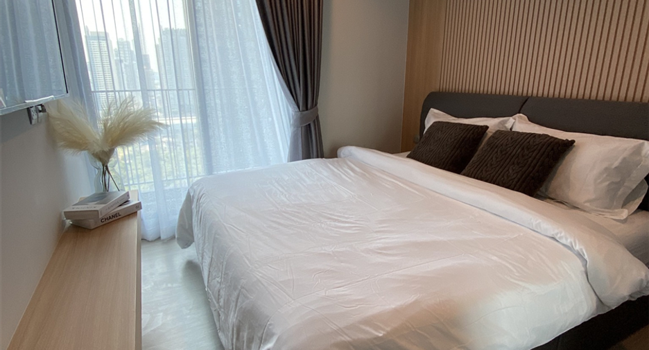 À louer 2 chambres condo à Huai Khwang, Bangkok