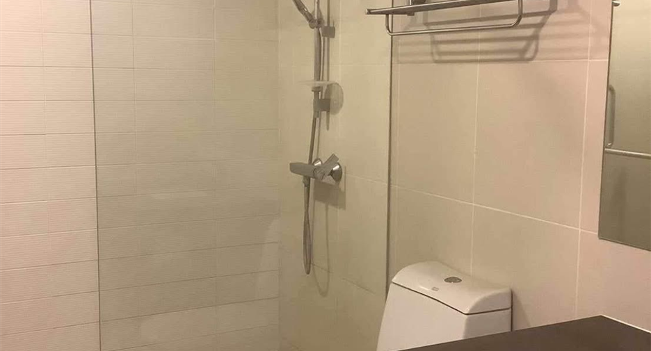 Wohnung zur Miete mit 2 Zimmer in Huai Khwang, Bangkok