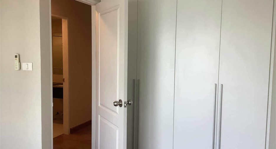 Wohnung zur Miete mit 2 Zimmer in Huai Khwang, Bangkok