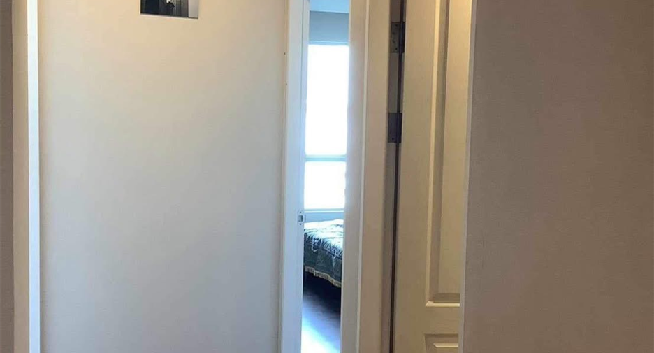 Wohnung zur Miete mit 2 Zimmer in Huai Khwang, Bangkok